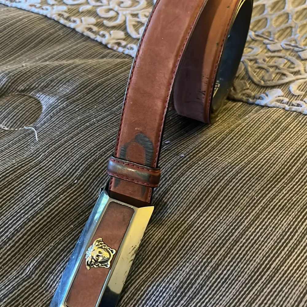 Versace suede belt - Picture 2 of 12